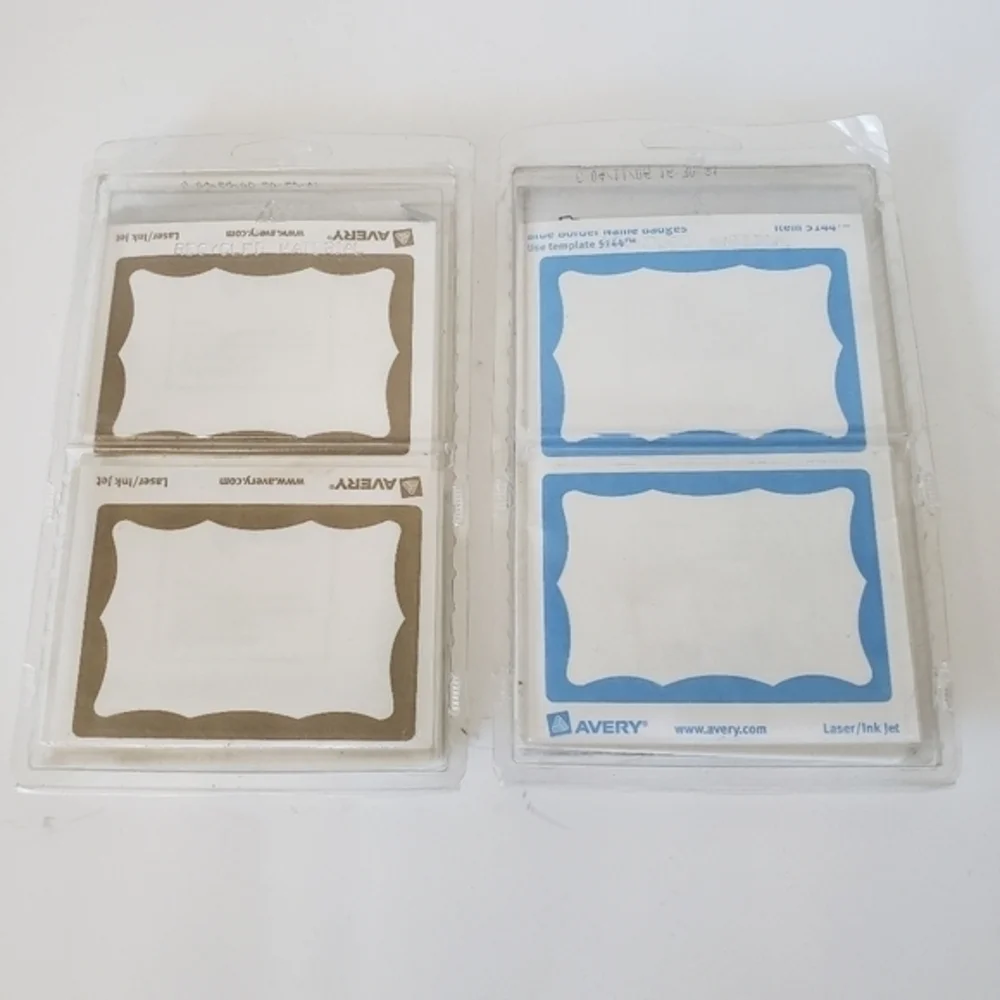 Avery Ink Jet Laser Print or Write Name Badge Labels, Blue and Gold‎ borders